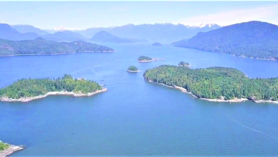 Howe Sound - Coastal Wildlife & Natural Beauty